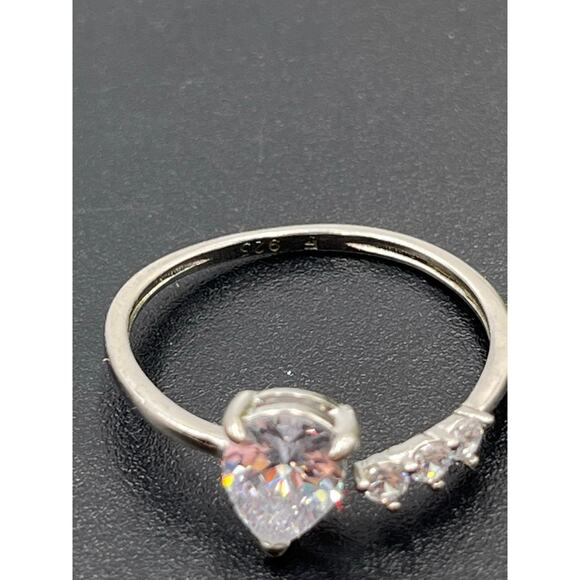 Sterling Silver Romantic CZ Pear and‎ Round Shaped Bypass Adjustable Ring Sz 9+ - Picture 7 of 8